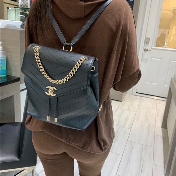 ‼️SOLD‼️ 18B Black Calfskin Backpack Gold Hardware - Picture 15 of 16